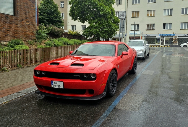 Dodge Challenger SRT Hellcat Widebody