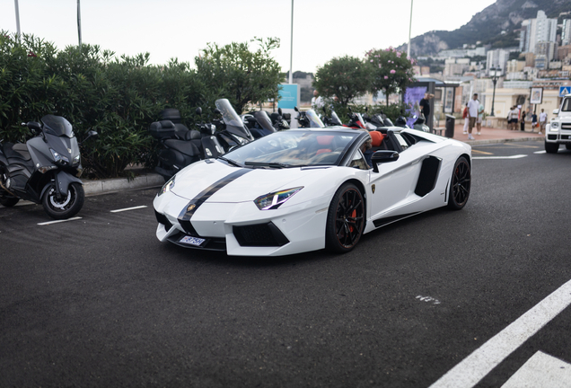 Lamborghini Aventador LP700-4 Roadster