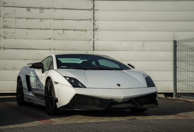 Lamborghini Gallardo LP570-4 Superleggera