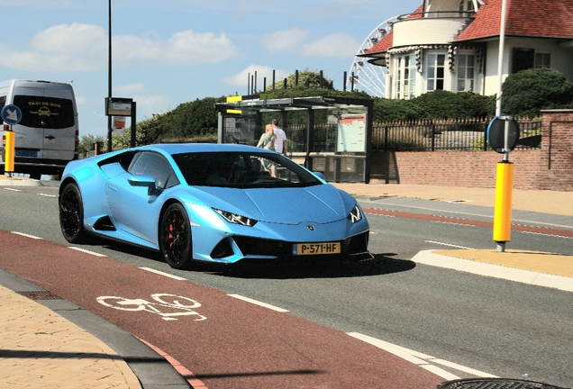 Lamborghini Huracán LP640-4 EVO