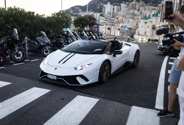 Lamborghini Huracán LP640-4 Performante Spyder