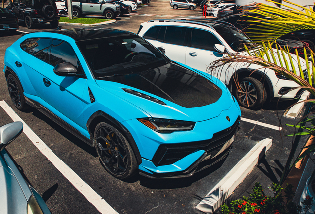 Lamborghini Urus Performante