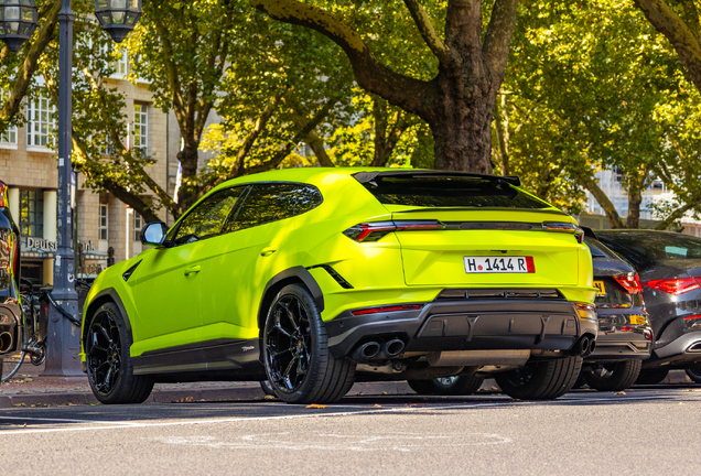 Lamborghini Urus Performante
