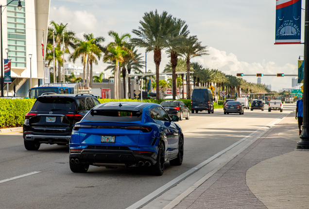 Lamborghini Urus Performante