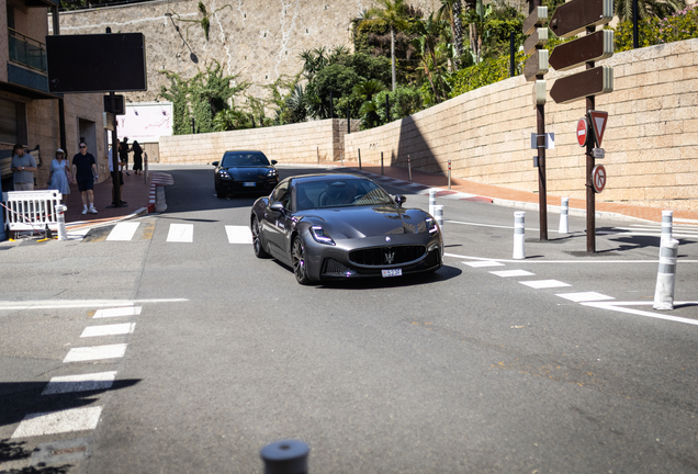 Maserati GranTurismo Modena
