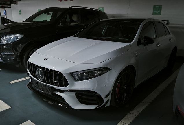 Mercedes-AMG A 45 S W177