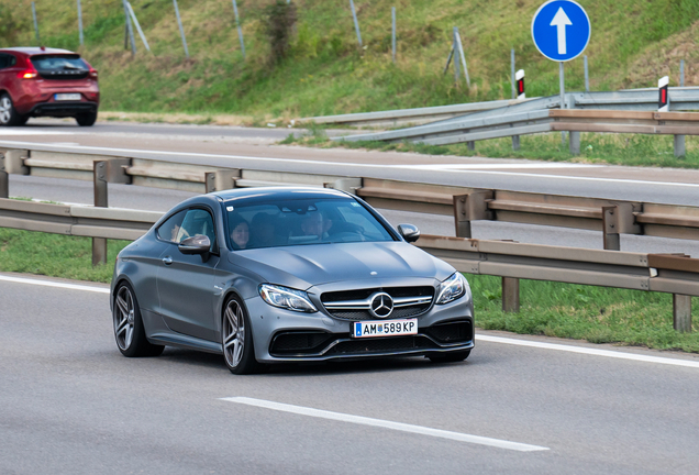 Mercedes-AMG C 63 S Coupé C205
