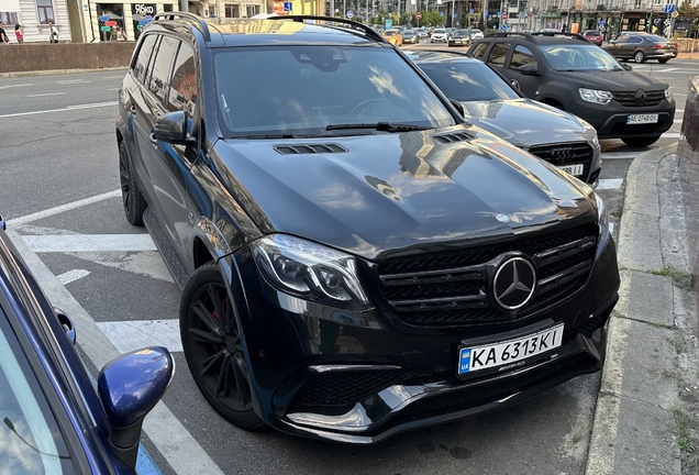 Mercedes-AMG GLS 63 X166