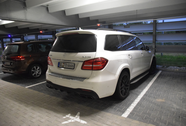Mercedes-AMG GLS 63 X166