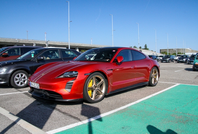 Porsche Taycan Turbo S MkI