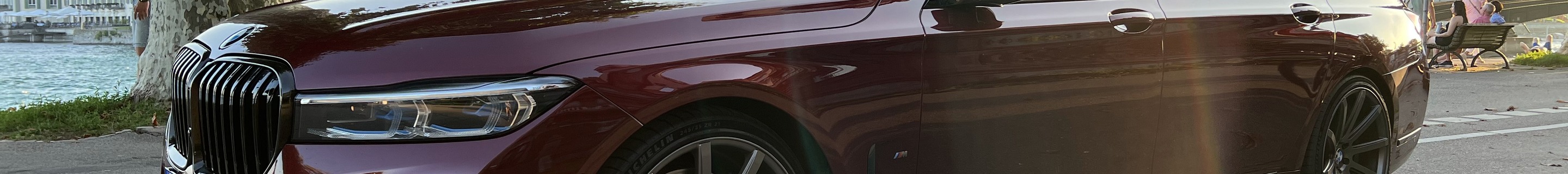 BMW M760Li xDrive 2019