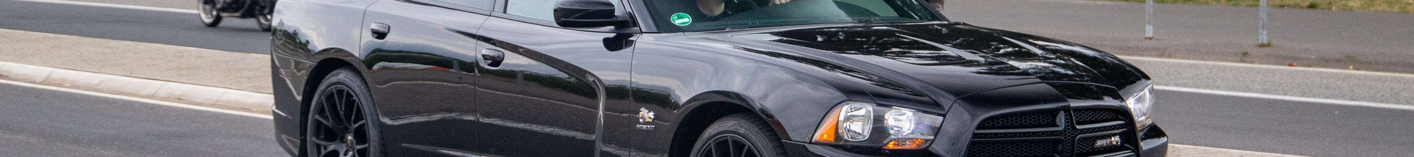 Dodge Charger SRT-8 Super Bee 2012