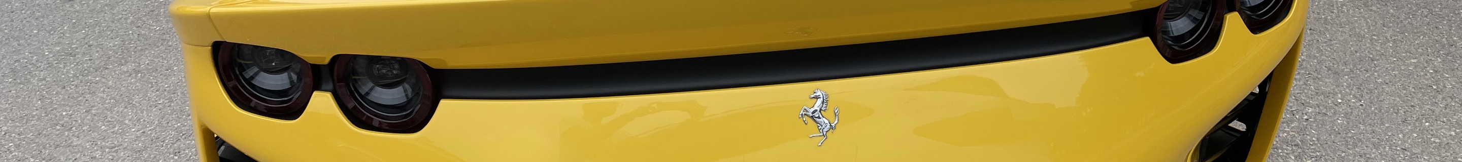 Ferrari 812 Competizione