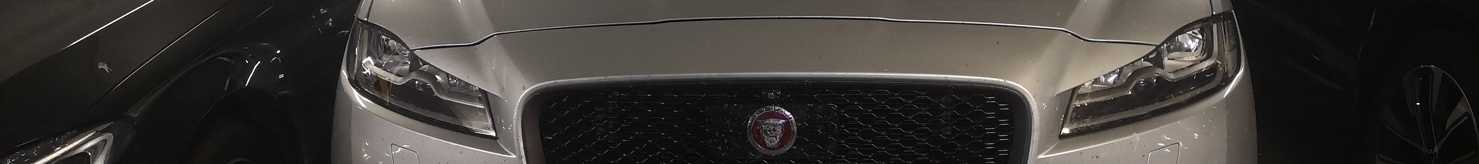 Jaguar F-PACE SVR