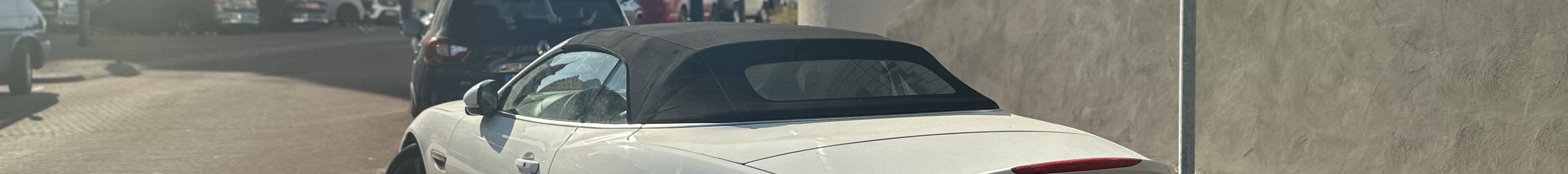 Jaguar XKR-S Convertible 2012