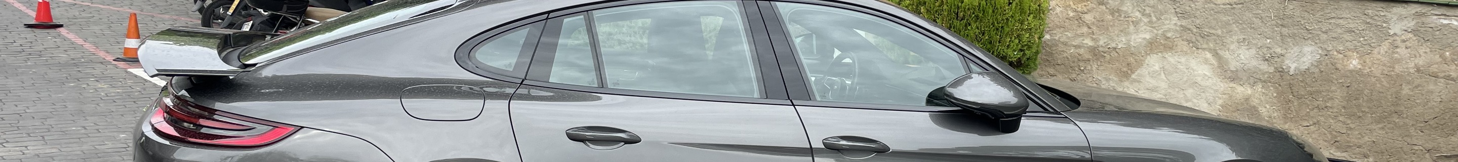 Porsche 971 Panamera Turbo S E-Hybrid MkI