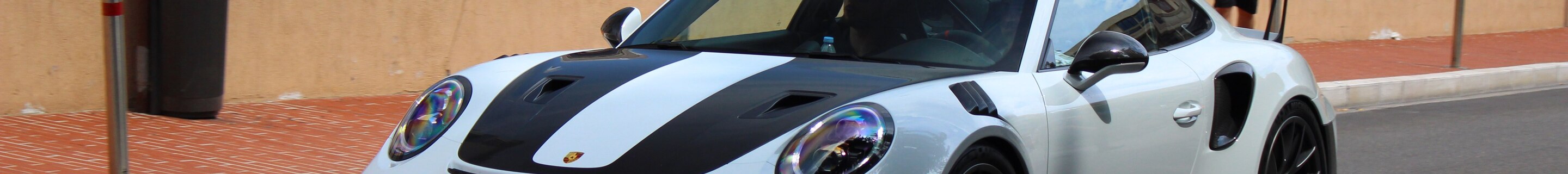 Porsche 991 GT2 RS Weissach Package