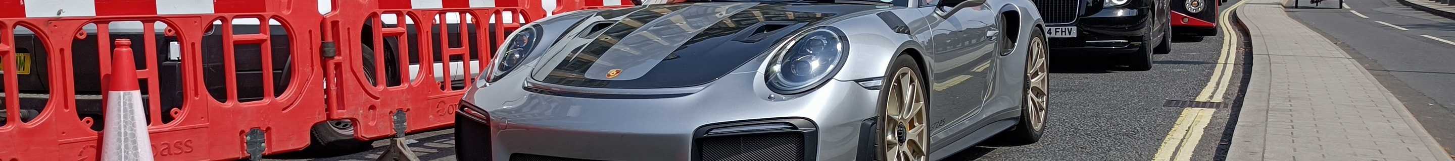 Porsche 991 GT2 RS Weissach Package