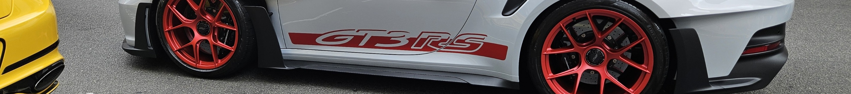 Porsche 992 GT3 RS MkI Weissach Package