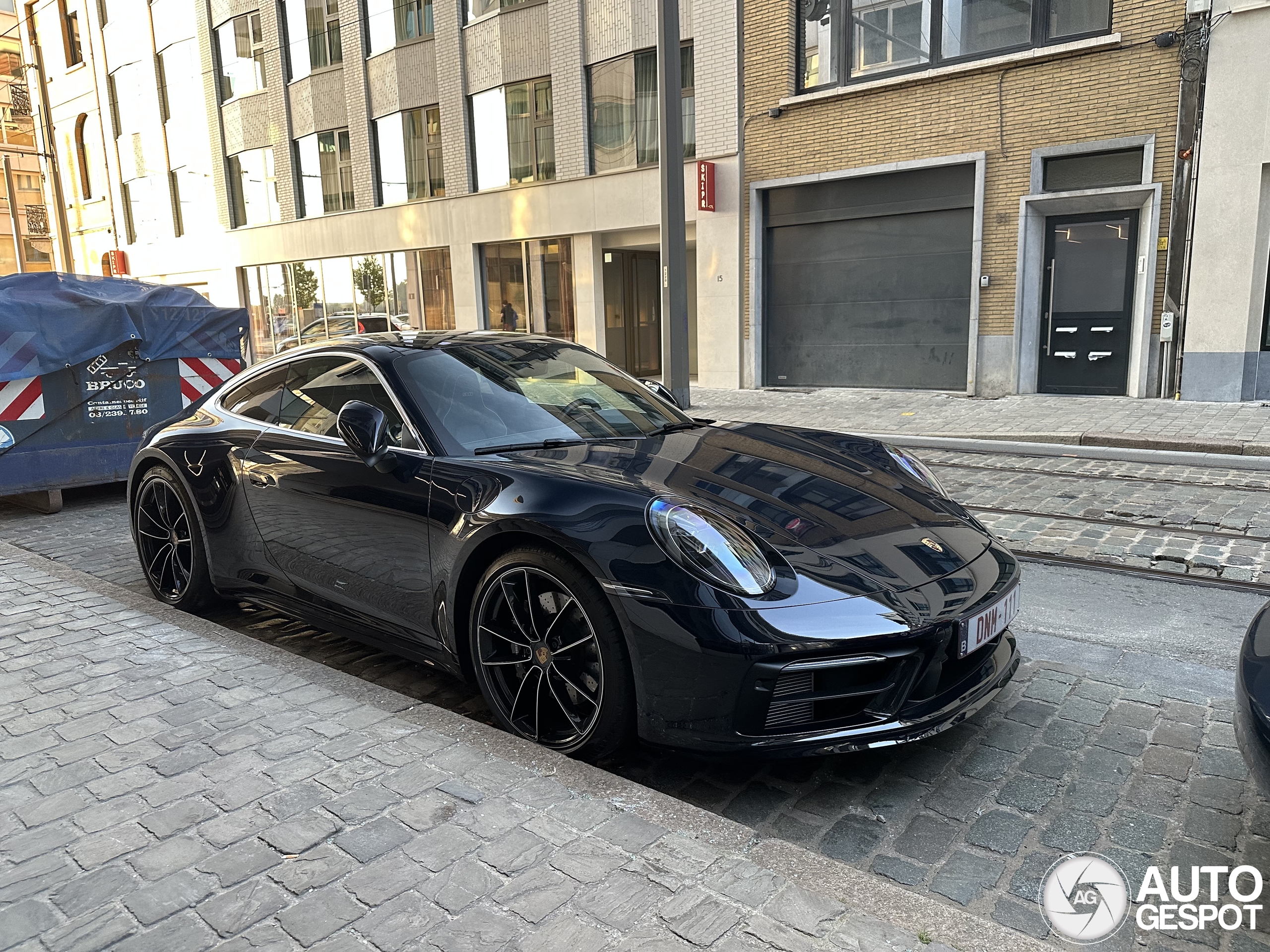 Porsche 992 Carrera 4S MkI Belgian Legend Edition