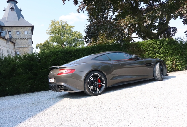 Aston Martin Vanquish S 2017