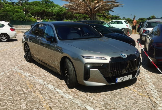 BMW M760e xDrive