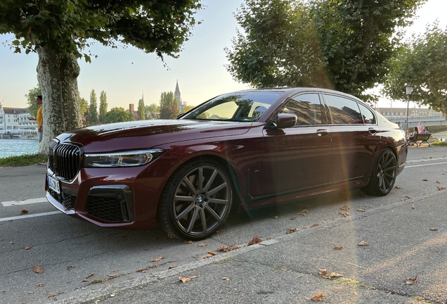 BMW M760Li xDrive 2019