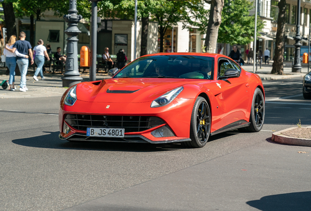 Ferrari F12berlinetta Novitec Rosso