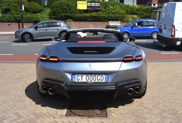 Ferrari Roma Spider
