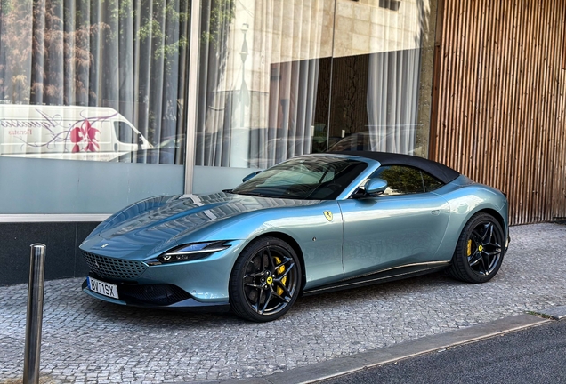 Ferrari Roma Spider