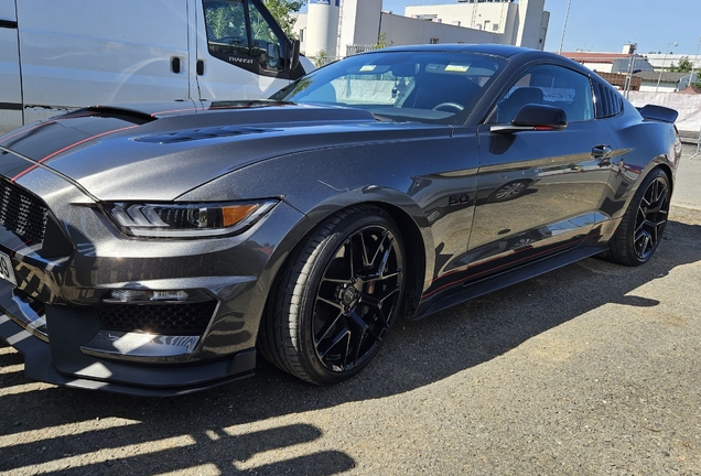 Ford Mustang GT 2015