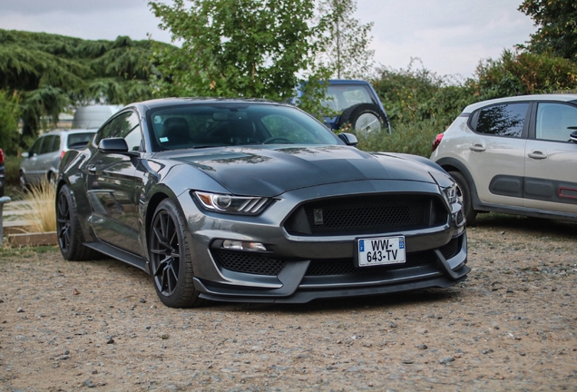 Ford Mustang Shelby GT350 2015
