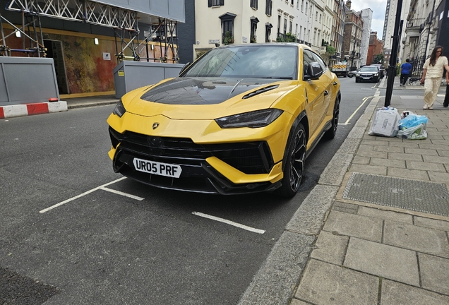 Lamborghini Urus Performante