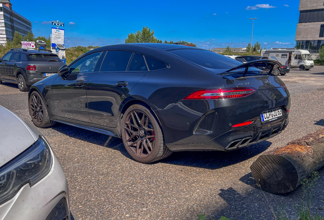 Mercedes-AMG GT 63 S X290