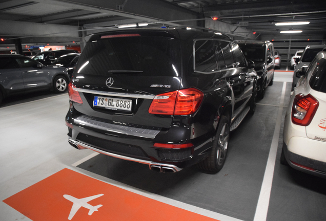 Mercedes-Benz GL 63 AMG X166