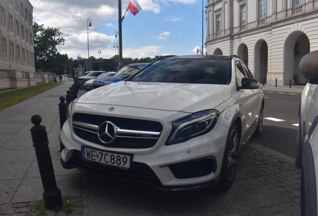 Mercedes-Benz GLA 45 AMG X156