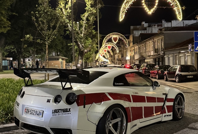 Nissan GT-R 2011 Liberty Walk Widebody