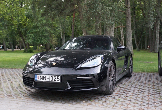 Porsche 718 Cayman S