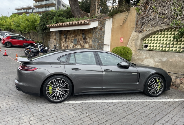 Porsche 971 Panamera Turbo S E-Hybrid MkI