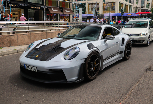 Porsche 992 GT3 RS MkI Weissach Package