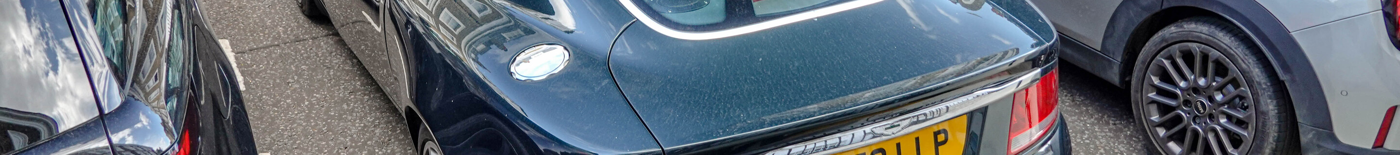 Aston Martin Vanquish