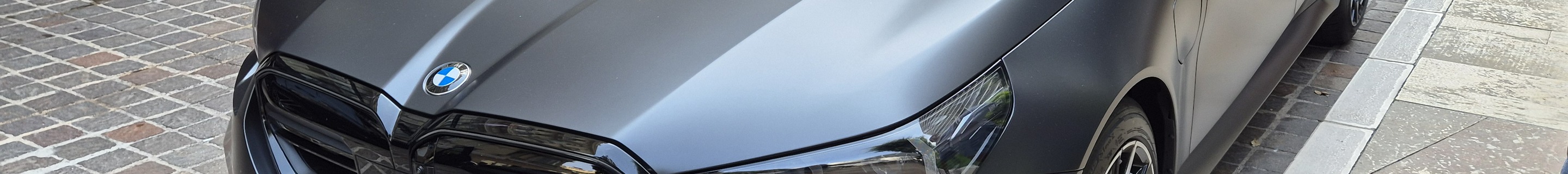 BMW M5 G90