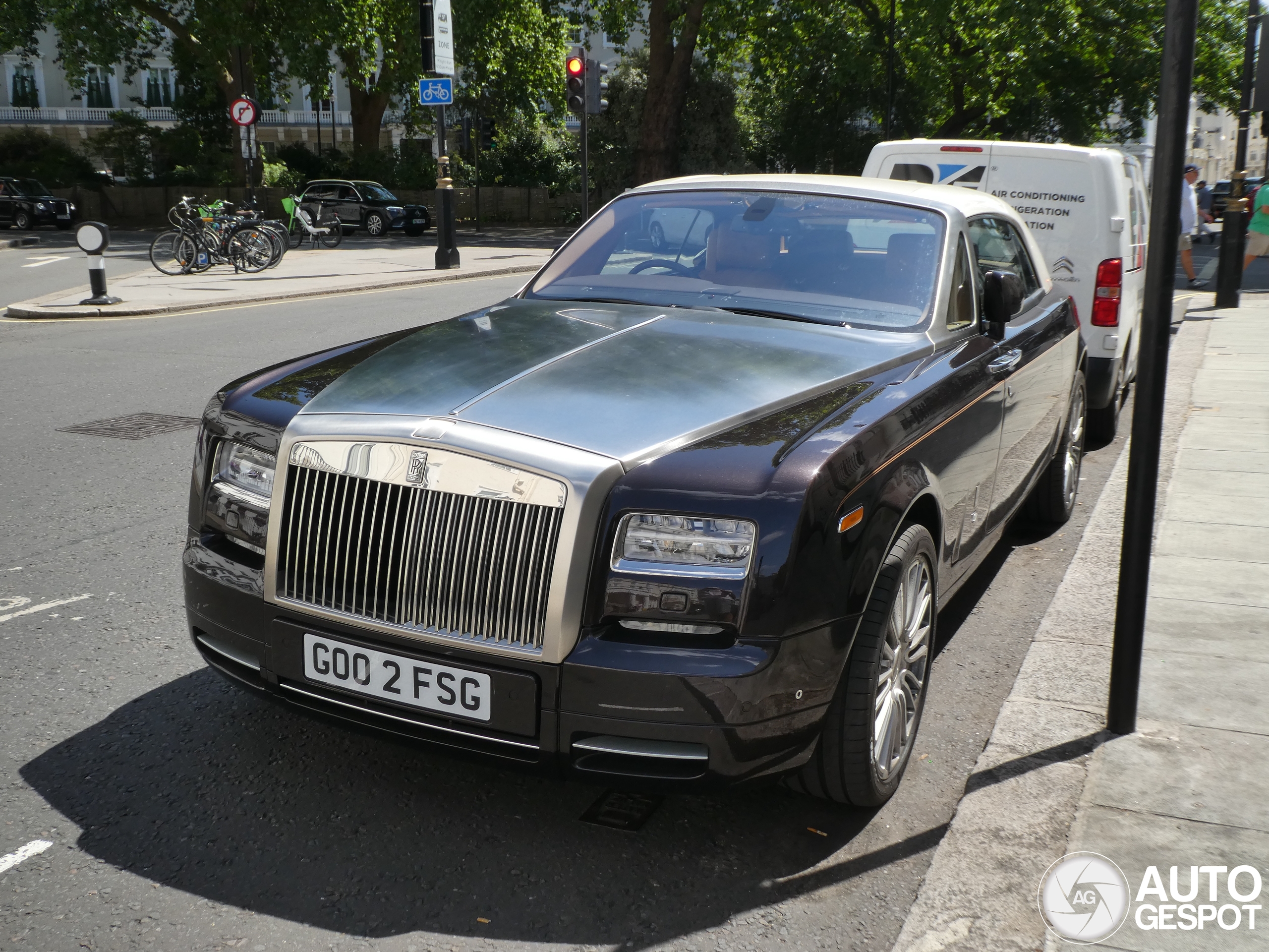 Rolls-Royce Phantom Coupé Series II - 20 August 2025