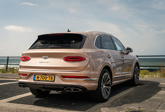 Bentley Bentayga Hybrid 2021