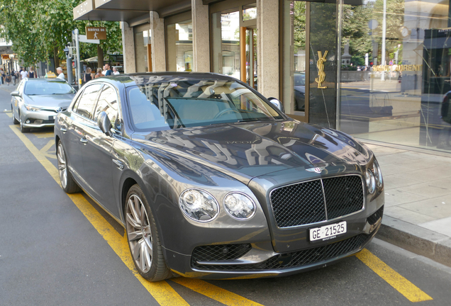 Bentley Flying Spur V8 S