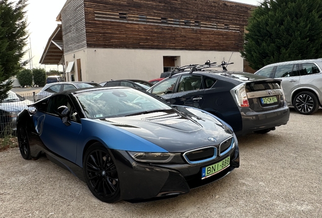 BMW i8 Roadster
