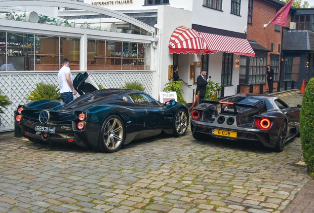 Ford GT 2020 Liquid Carbon Edition