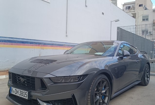 Ford Mustang Dark Horse 2024