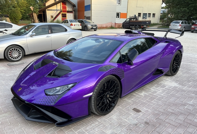 Lamborghini Huracán LP640-2 STO