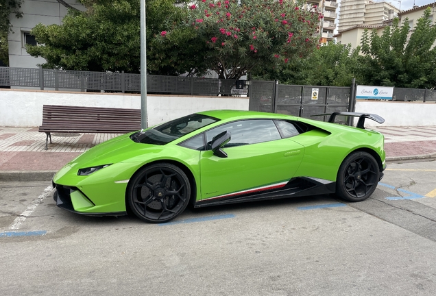 Lamborghini Huracán LP640-4 Performante